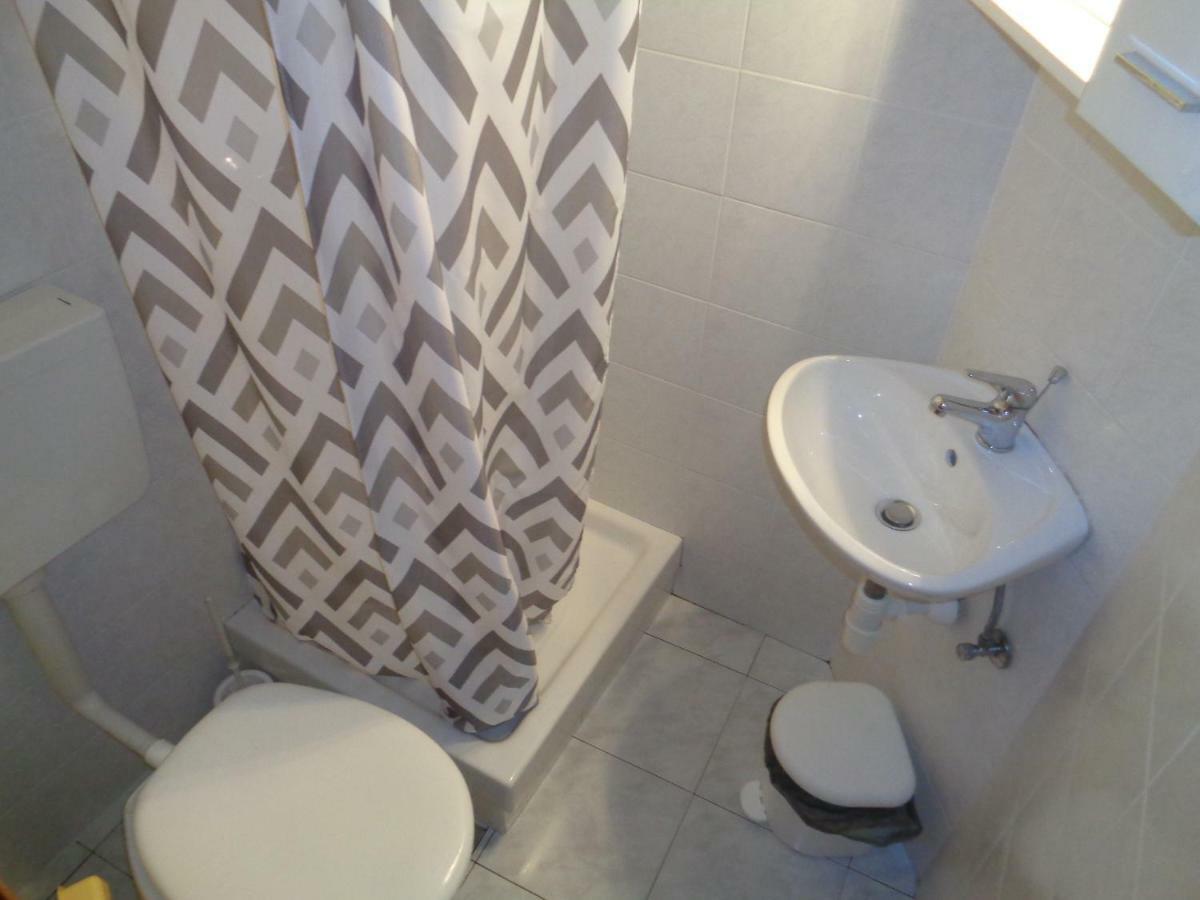 Cozy Studio-apartment Gordana in Rovinj city center Buitenkant foto