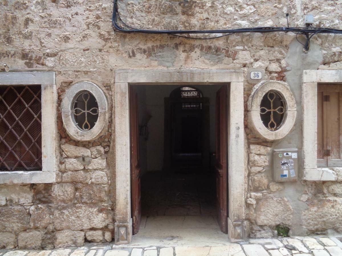 Cozy Studio-apartment Gordana in Rovinj city center Buitenkant foto